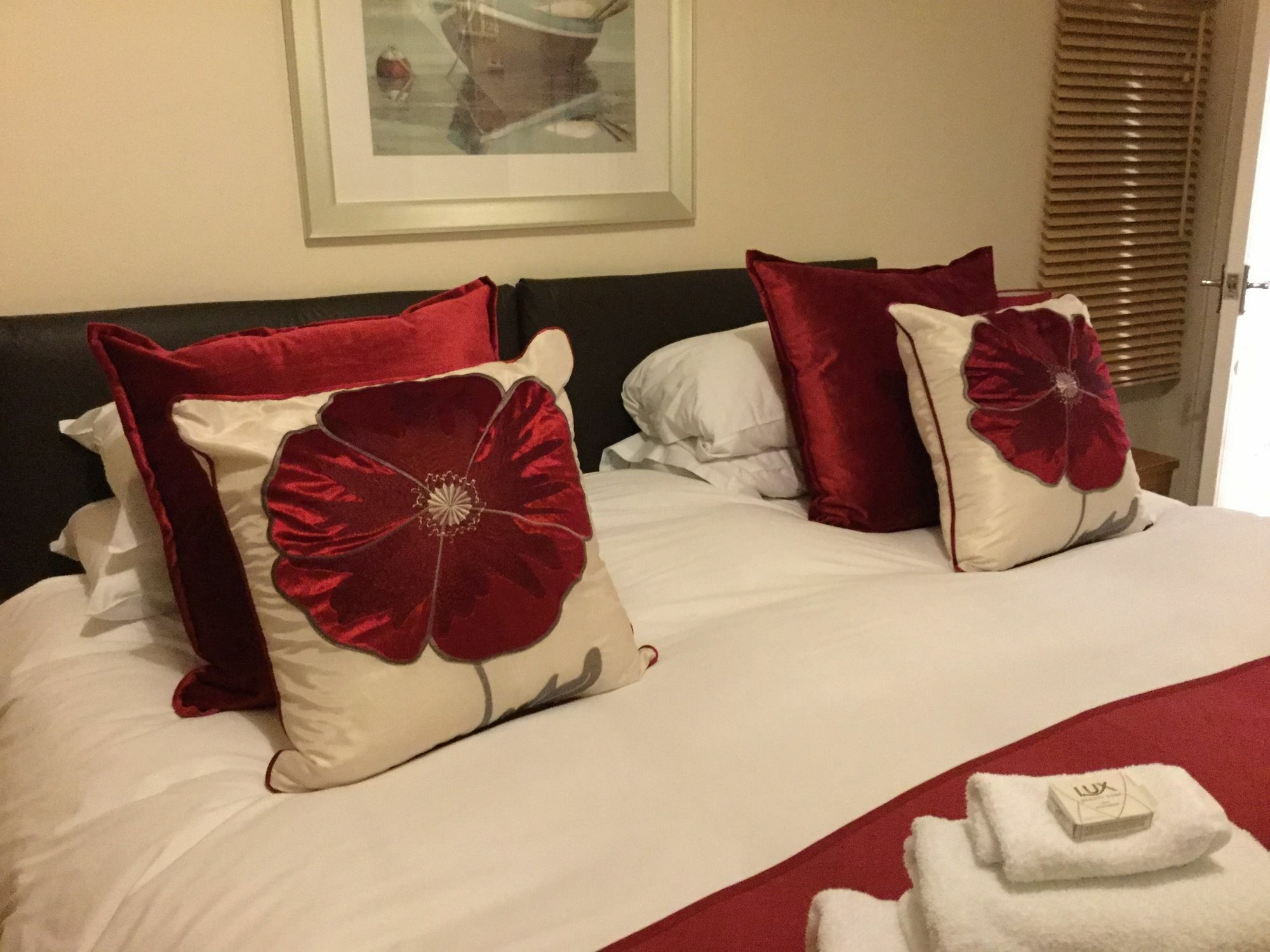 Craggallan Guest House 에어 외부 사진